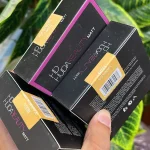 HD HudaBeauty Matt Face Powder 2in1 Original with puff & mirror - Image 4